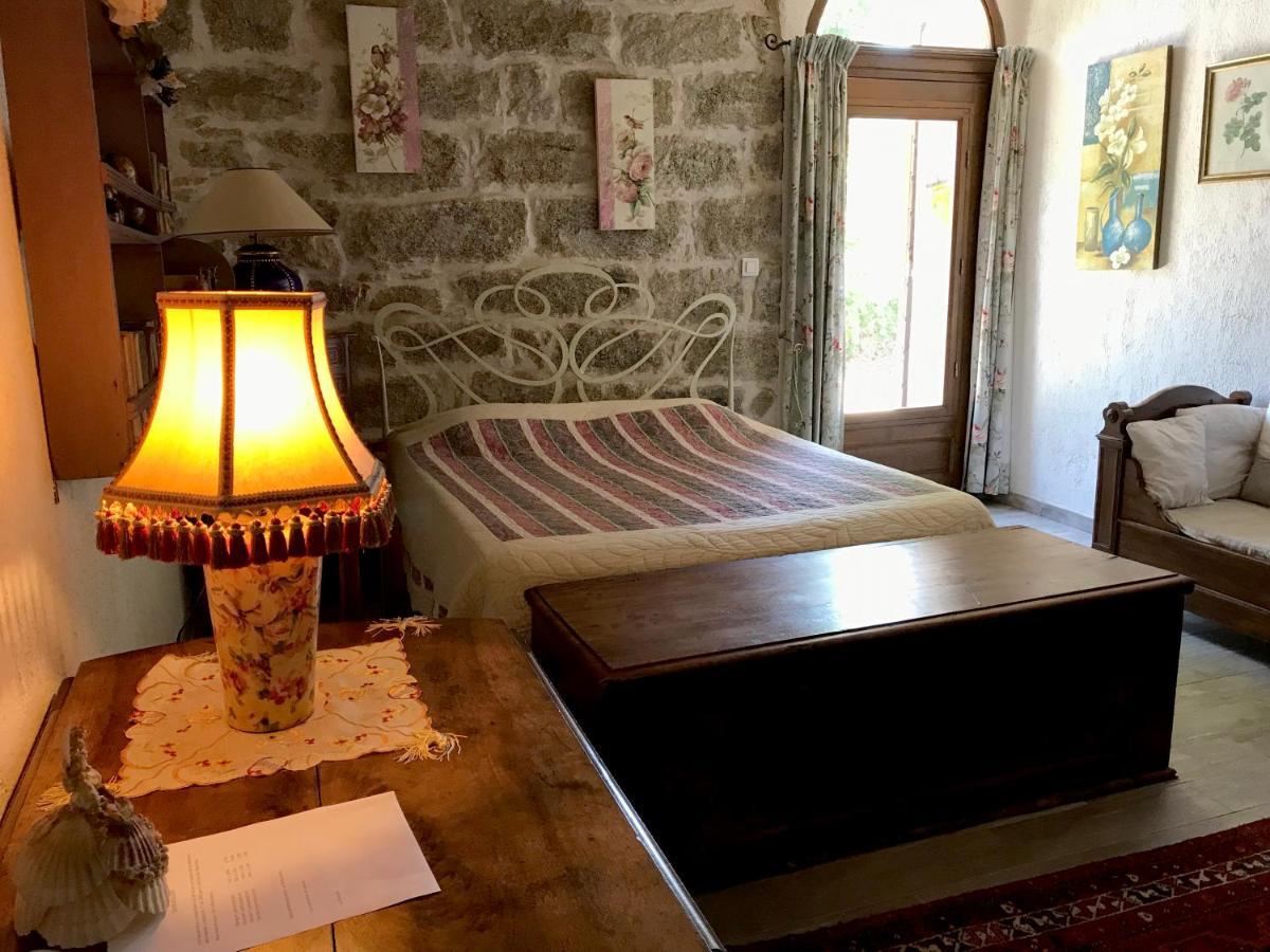 U Fragnu Di Perruccio Bed and Breakfast Levie Buitenkant foto